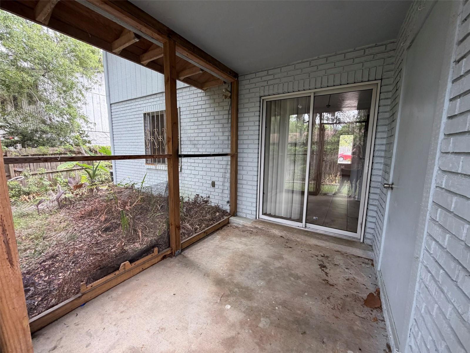 1048 SW 6TH DR #B, GAINESVILLE, FL, 32601