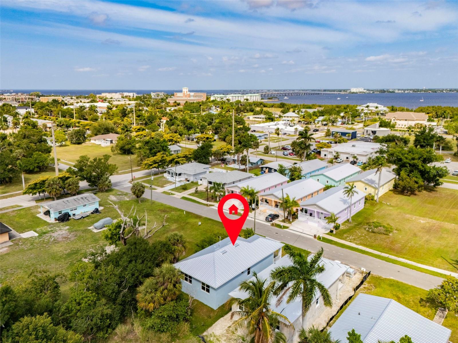 627 FITZHUGH AVE, PUNTA GORDA, FL, 33950