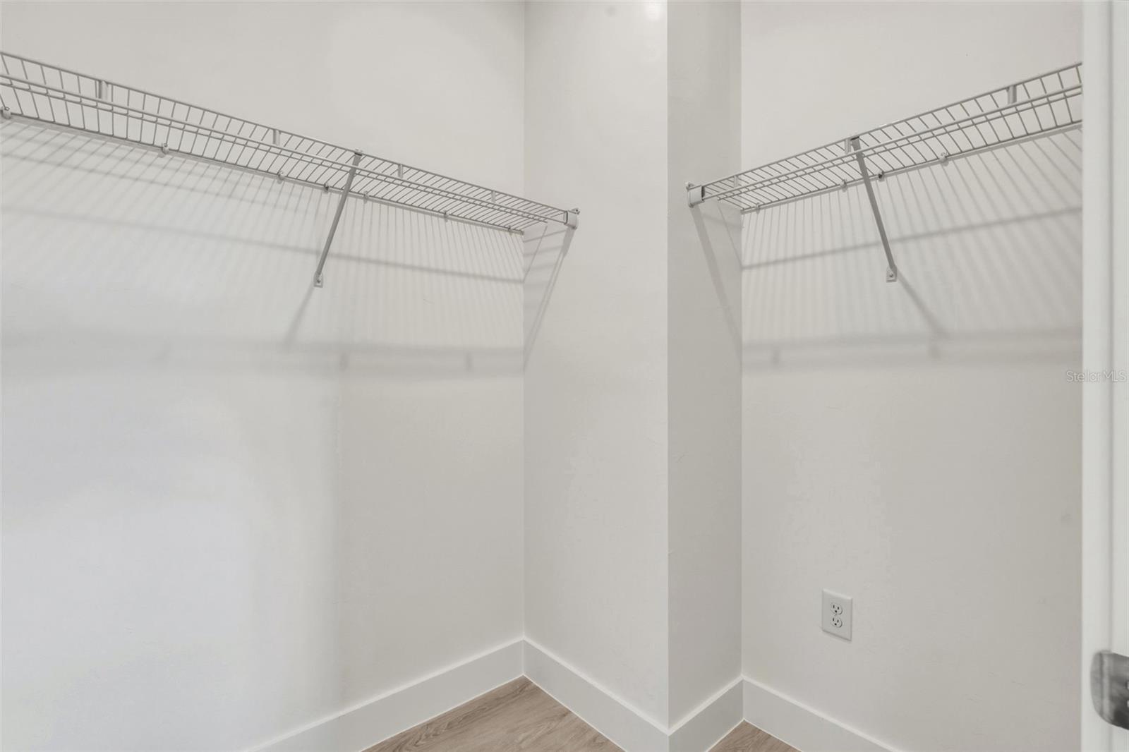 627 FITZHUGH AVE, PUNTA GORDA, FL, 33950