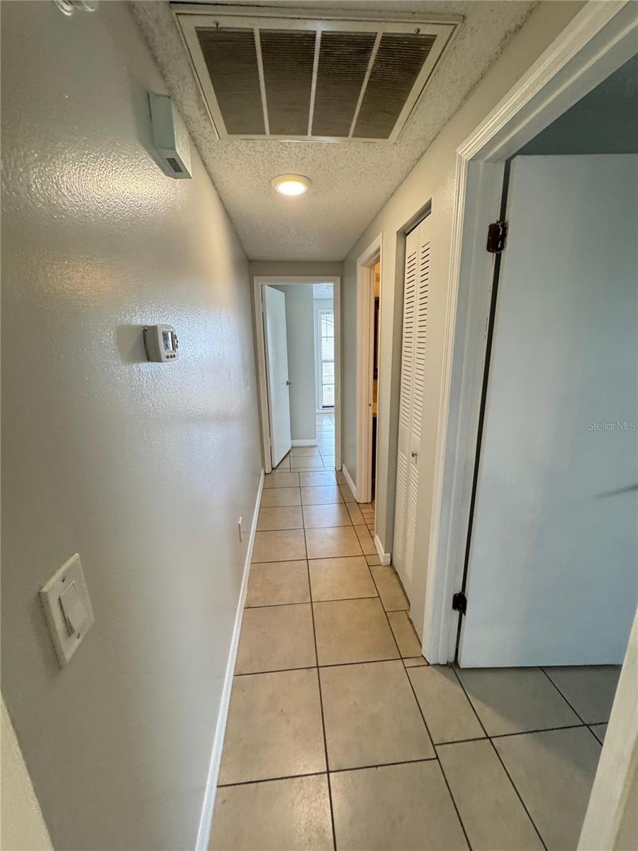 9213 MAYBURY CT, TAMPA, FL, 33615