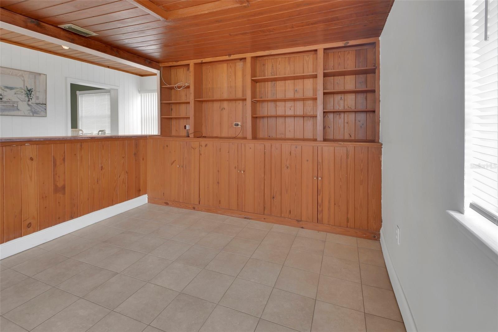 44 NARCISSUS DR, DEBARY, FL, 32713