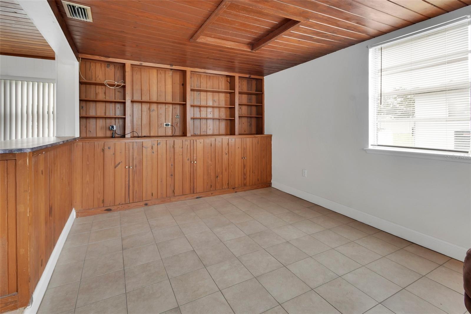 44 NARCISSUS DR, DEBARY, FL, 32713