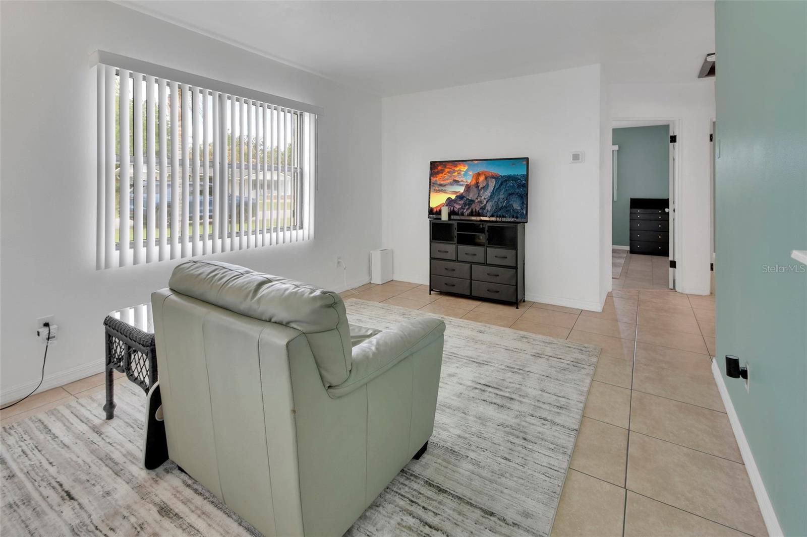 44 NARCISSUS DR, DEBARY, FL, 32713