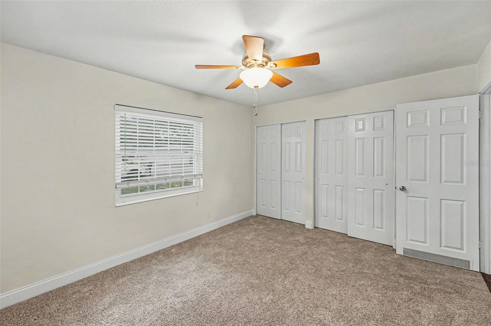 5529 57TH AVE N, ST PETERSBURG, FL, 33709