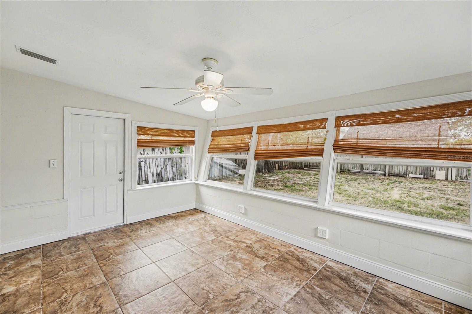 5529 57TH AVE N, ST PETERSBURG, FL, 33709