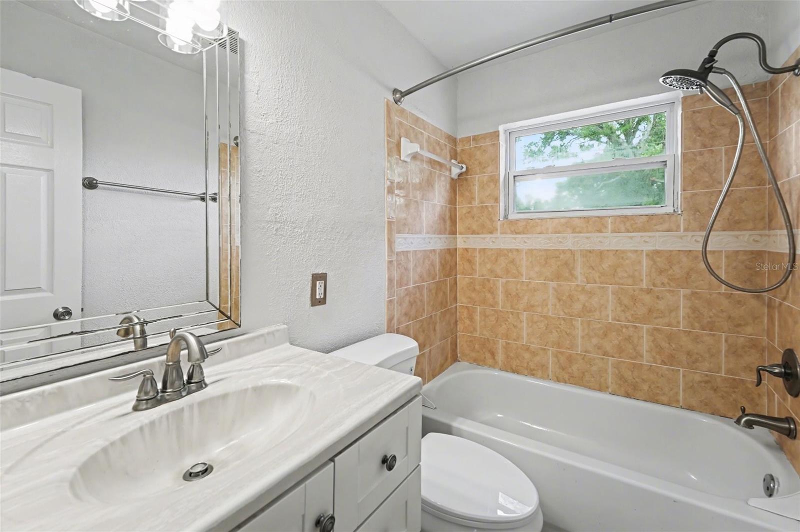 5529 57TH AVE N, ST PETERSBURG, FL, 33709