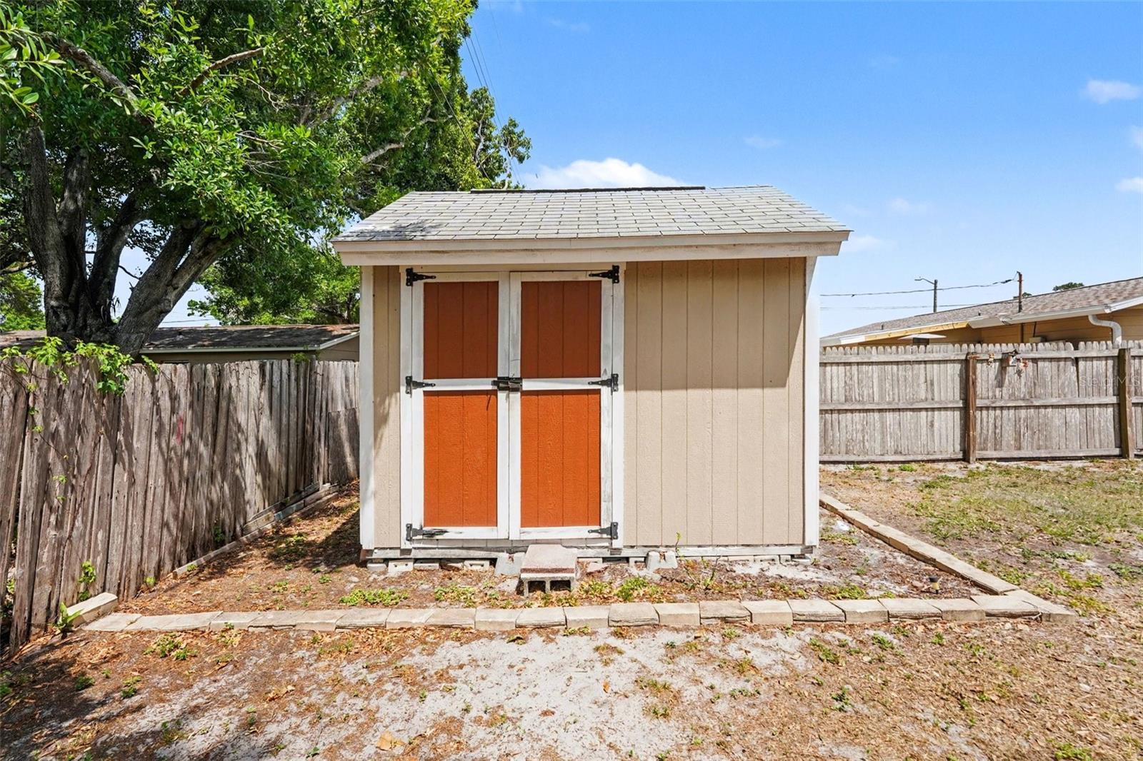 5529 57TH AVE N, ST PETERSBURG, FL, 33709