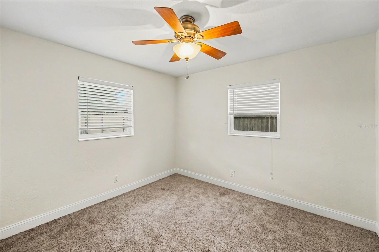 5529 57TH AVE N, ST PETERSBURG, FL, 33709