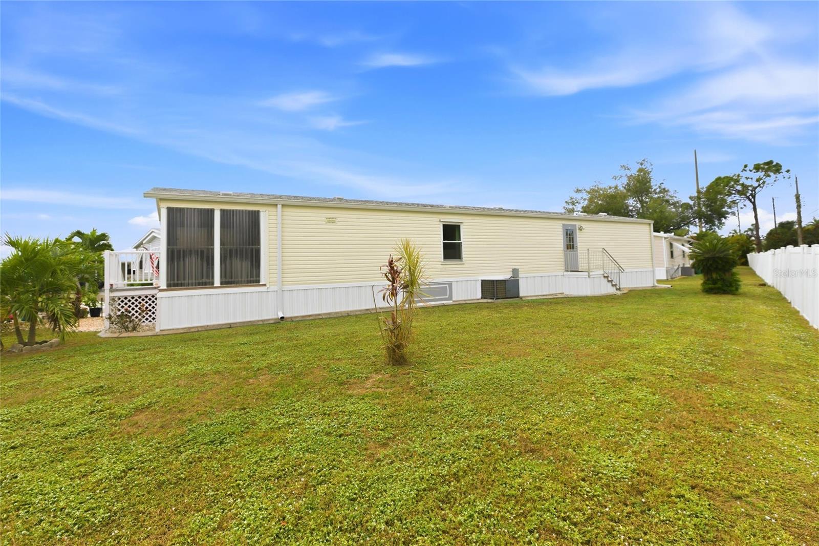 15 N CARDINAL #B15, PUNTA GORDA, FL, 33950