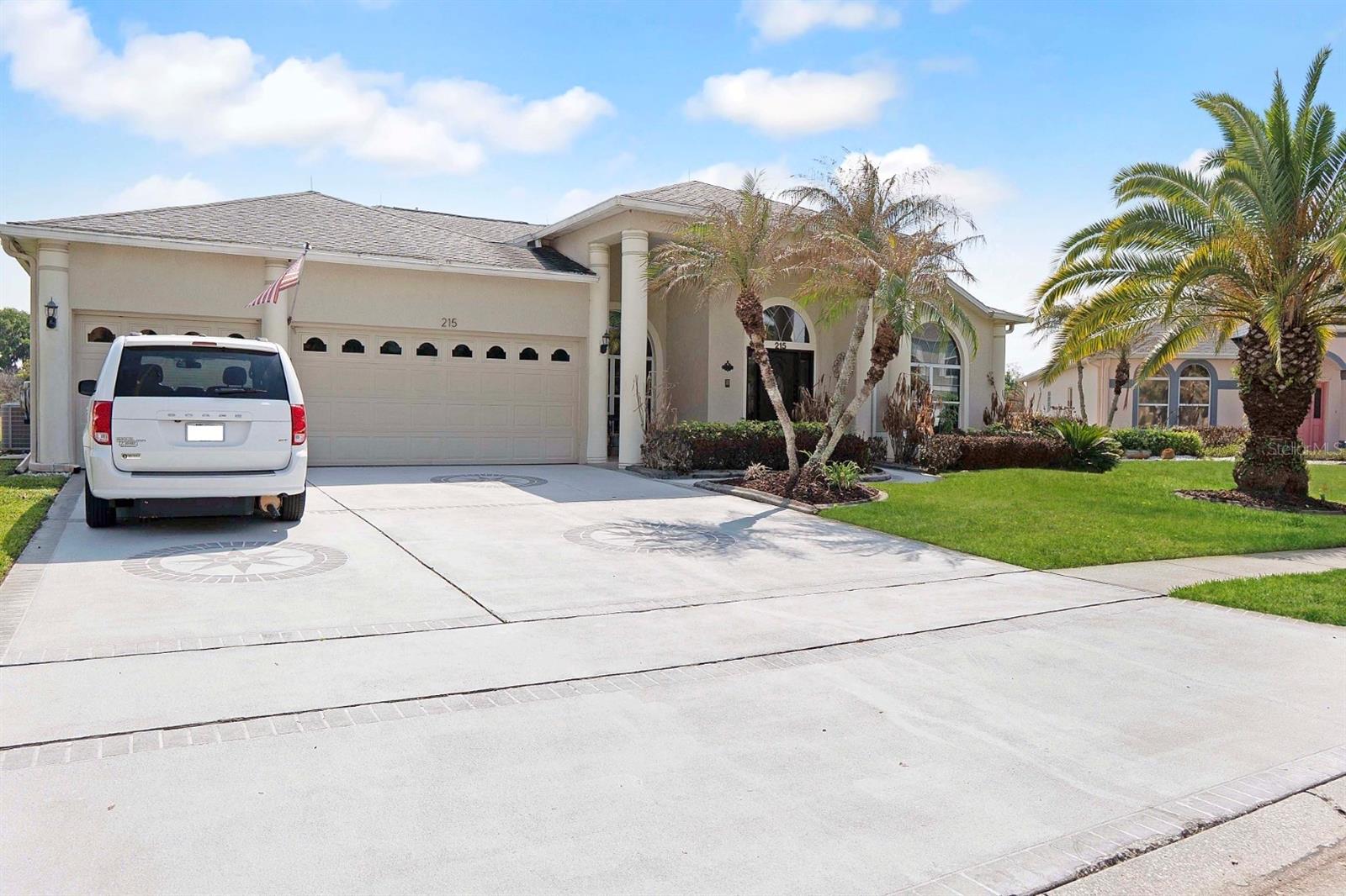 215 STRATHMORE CIR, KISSIMMEE, FL, 34744