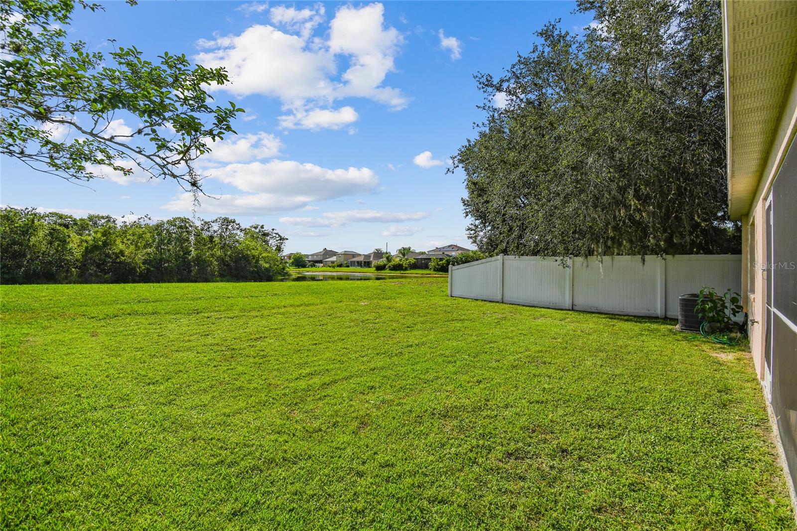 18220 PORTSIDE ST, TAMPA, FL, 33647