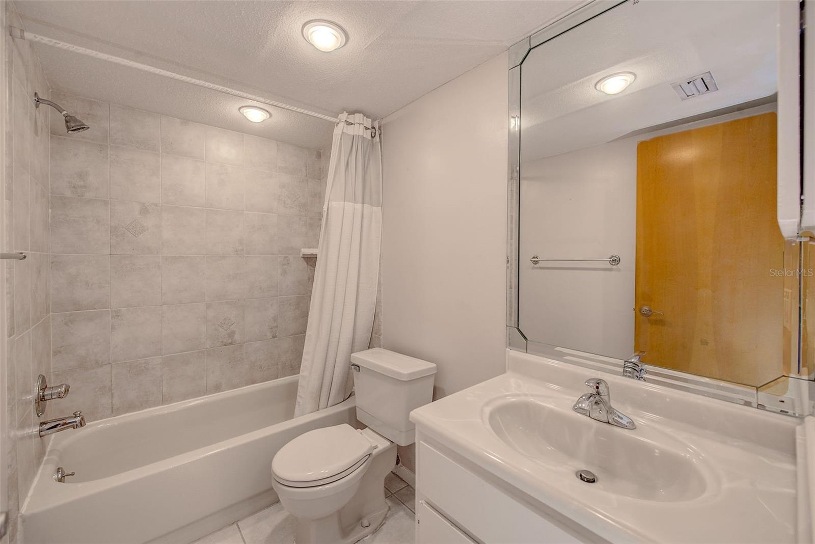 12300 PARK BLVD #116, SEMINOLE, FL, 33772