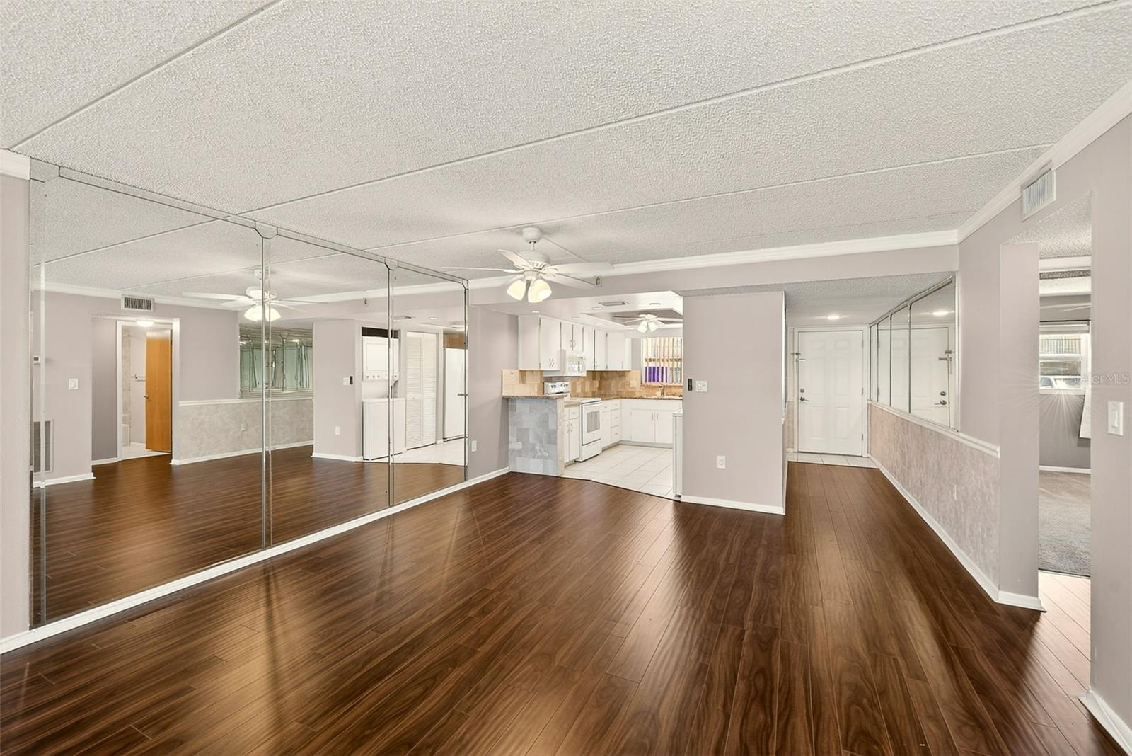 12300 PARK BLVD #116, SEMINOLE, FL, 33772