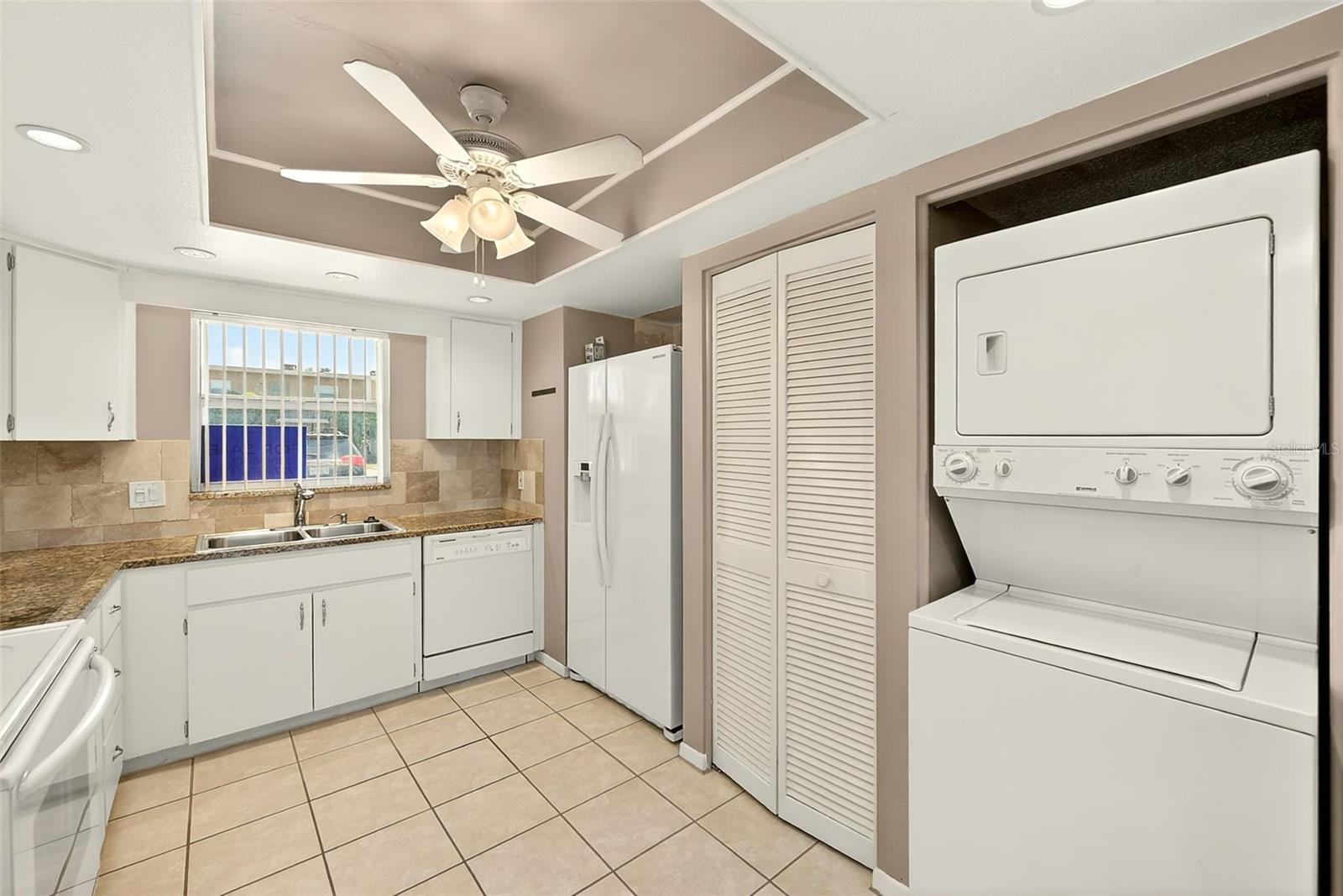 12300 PARK BLVD #116, SEMINOLE, FL, 33772