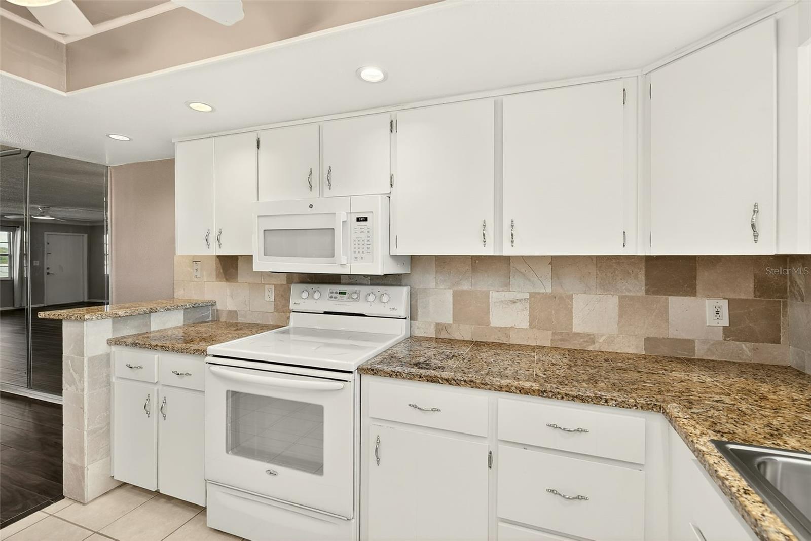 12300 PARK BLVD #116, SEMINOLE, FL, 33772