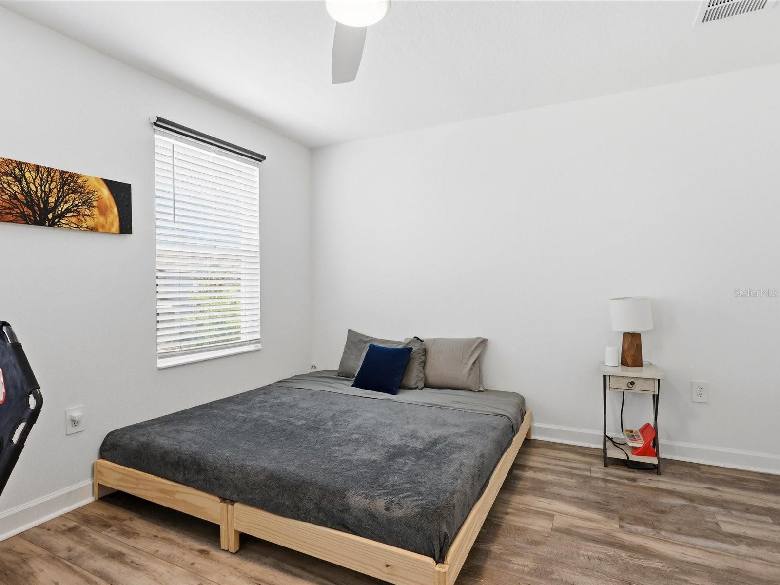 11216 LISTENING DR, ORLANDO, FL, 32832