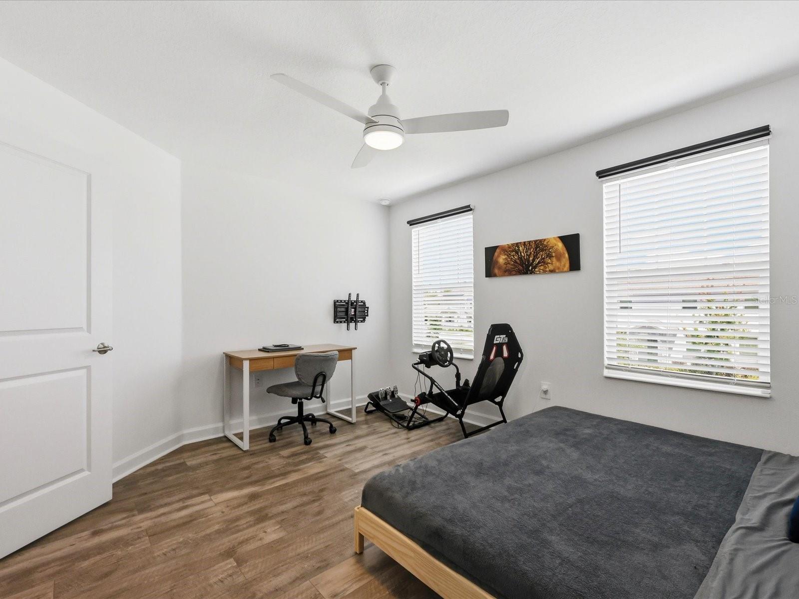 11216 LISTENING DR, ORLANDO, FL, 32832