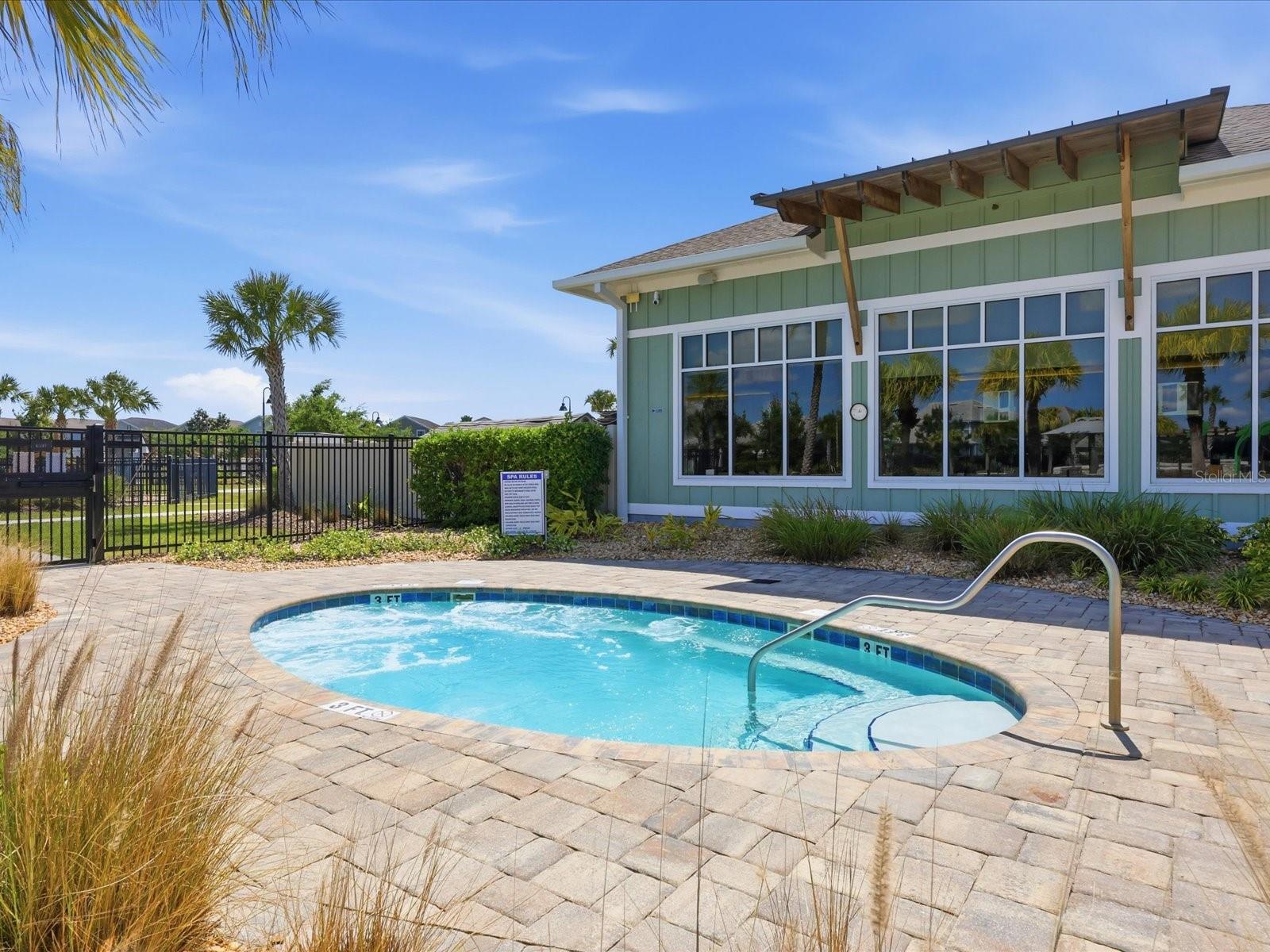 11216 LISTENING DR, ORLANDO, FL, 32832