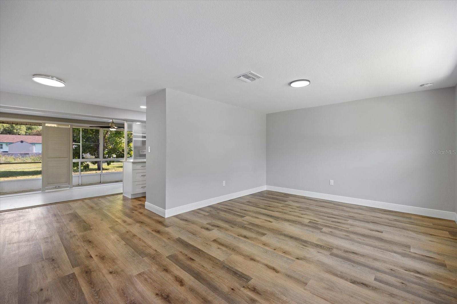 1184 BARBOUR AVE, PORT CHARLOTTE, FL, 33948