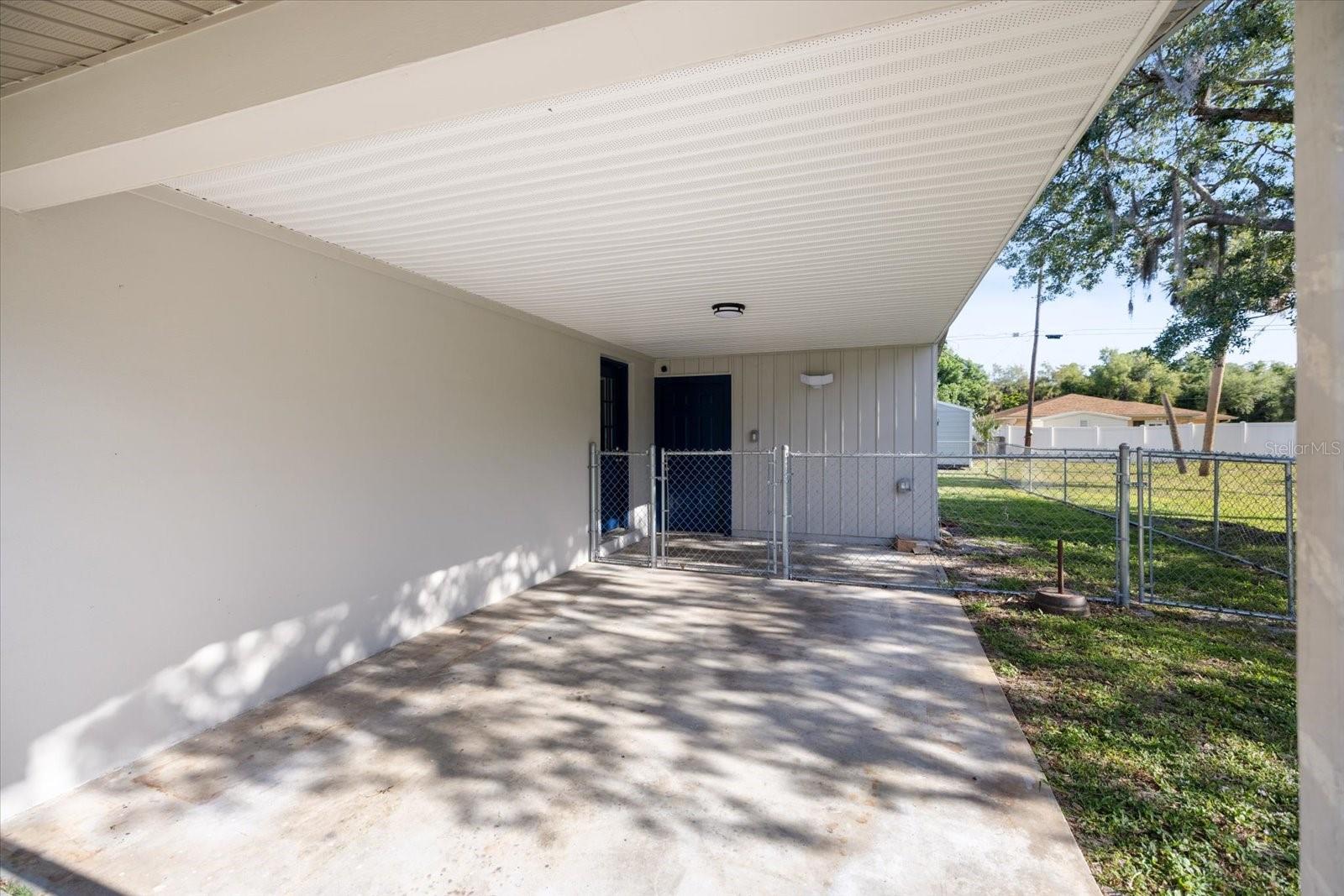 1184 BARBOUR AVE, PORT CHARLOTTE, FL, 33948