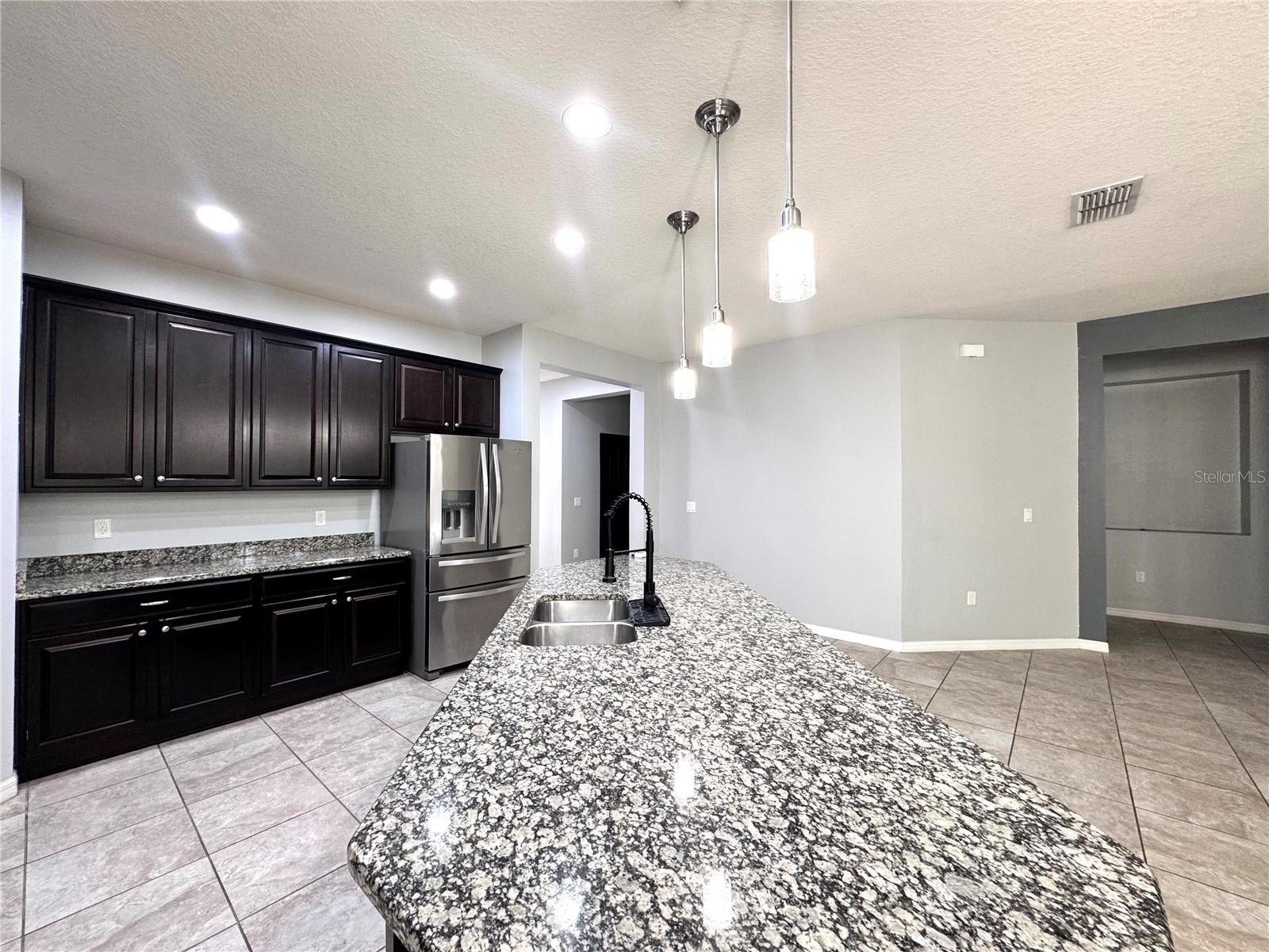 11860 THATCHER AVE, ORLANDO, FL, 32836