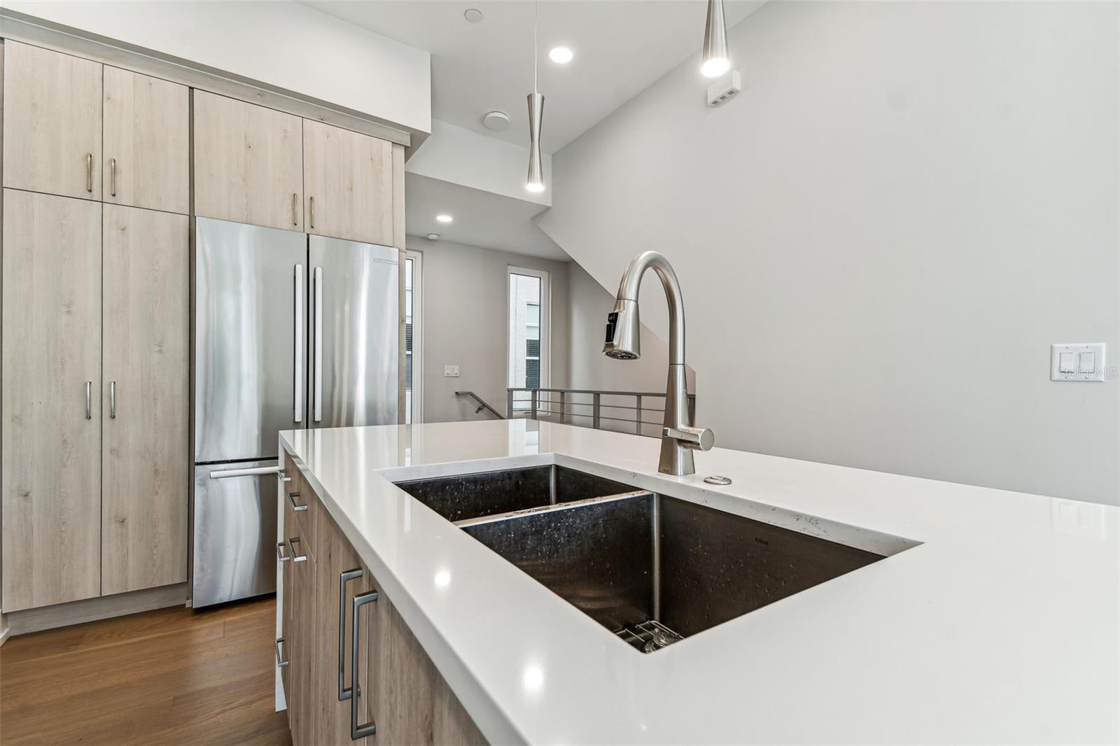 370 6TH ST S, ST PETERSBURG, FL, 33701