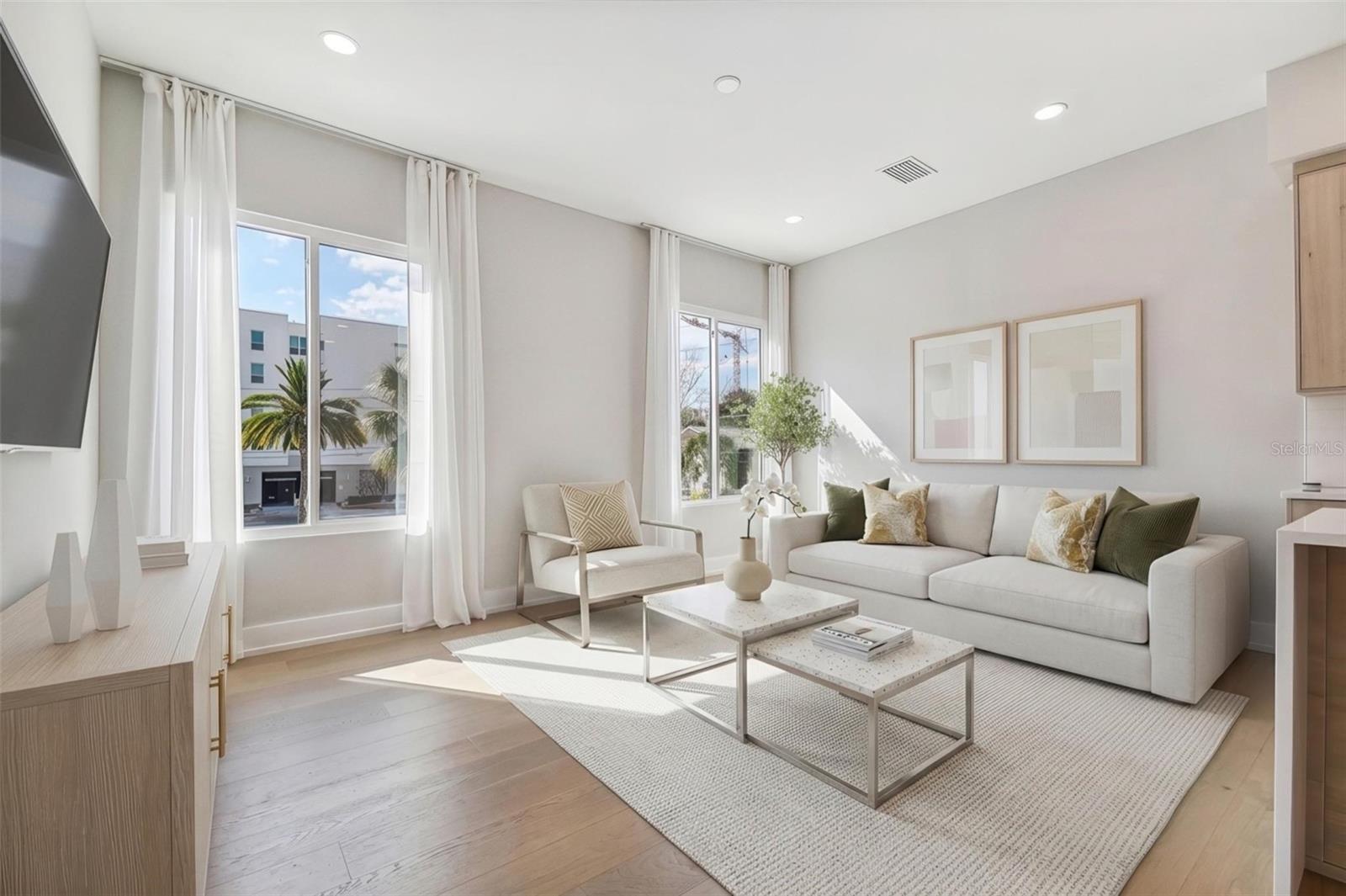 370 6TH ST S, ST PETERSBURG, FL, 33701