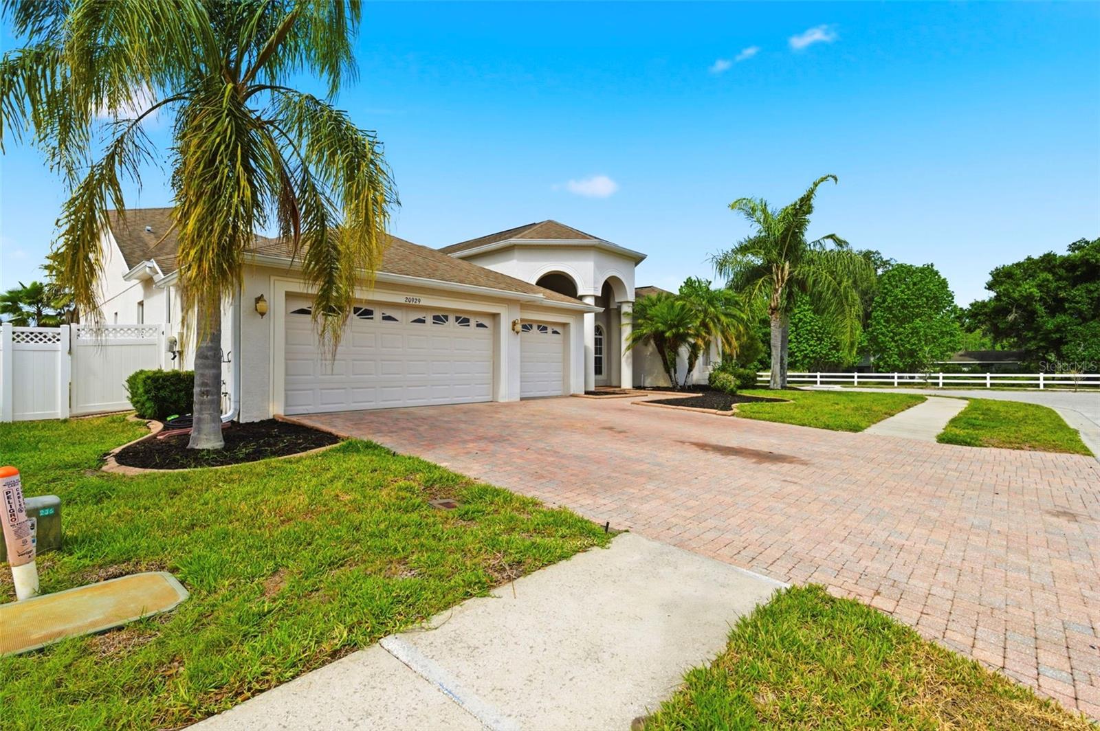 20929 SIENA LAKE RD, LAND O LAKES, FL, 34638