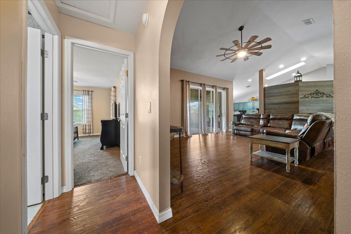 11985 SE 123RD AVE, OCKLAWAHA, FL, 32179