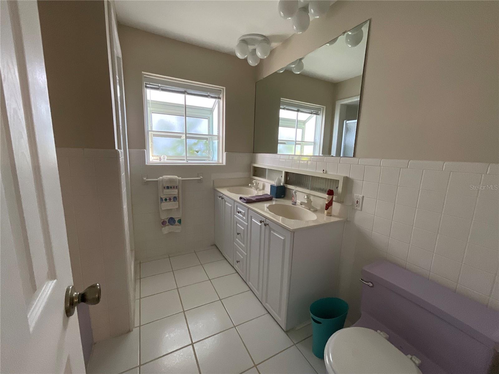 300 DRIFTWOOD DR W, PALM HARBOR, FL, 34683