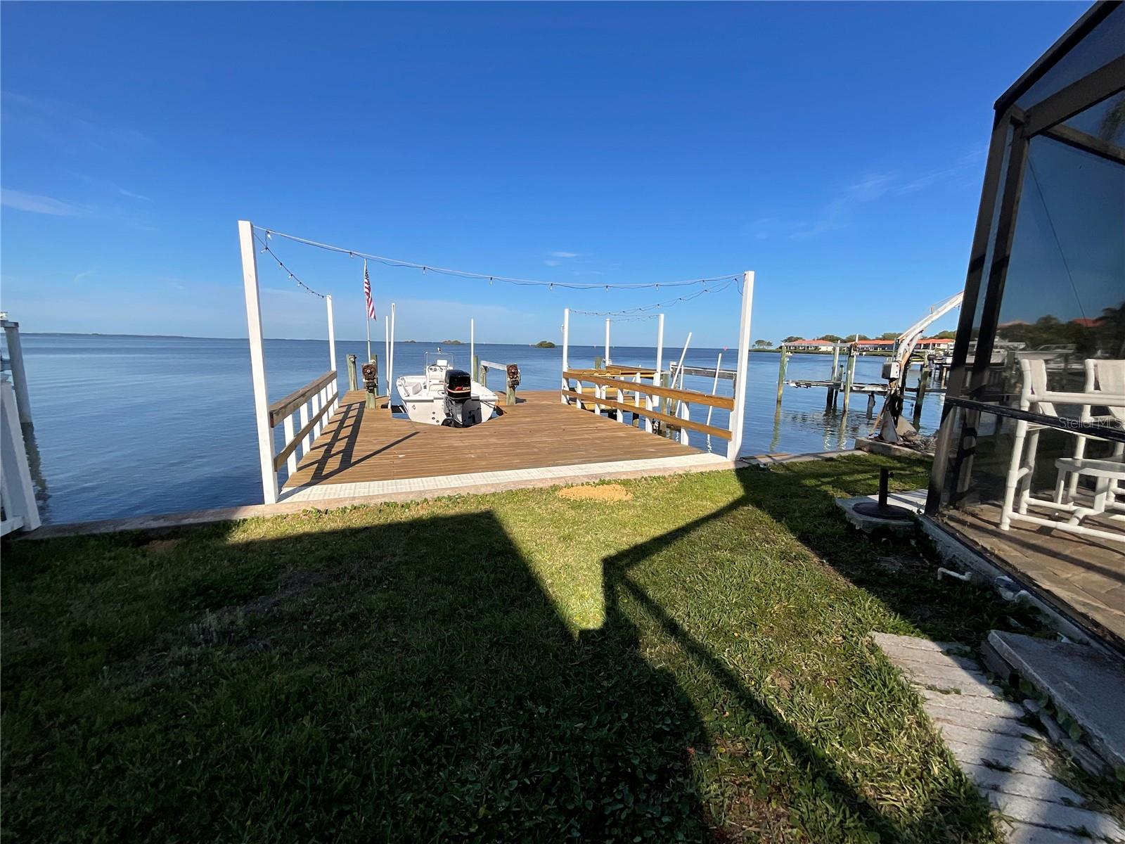 300 DRIFTWOOD DR W, PALM HARBOR, FL, 34683