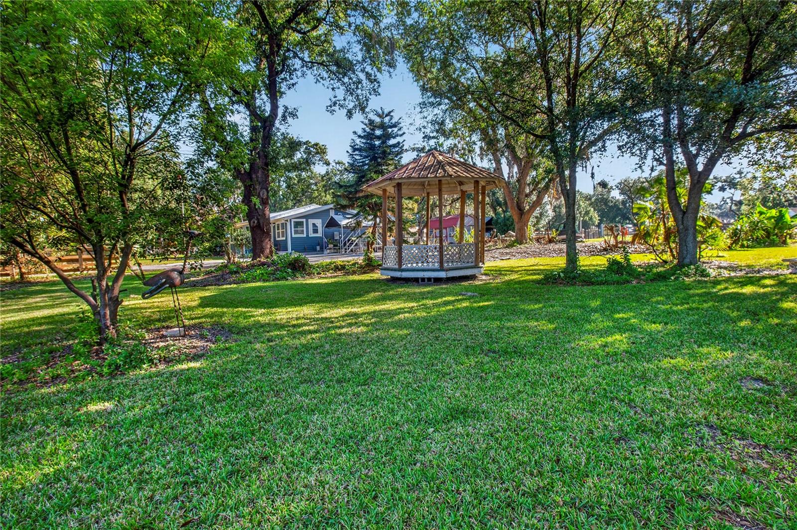 10627 MCINTOSH RD, THONOTOSASSA, FL, 33592