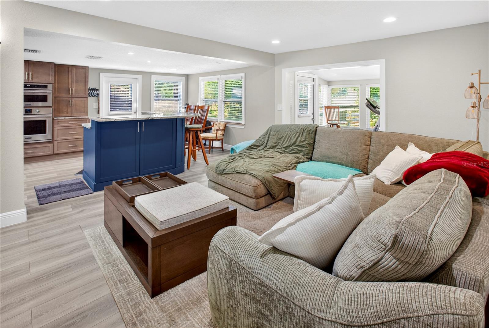 10627 MCINTOSH RD, THONOTOSASSA, FL, 33592