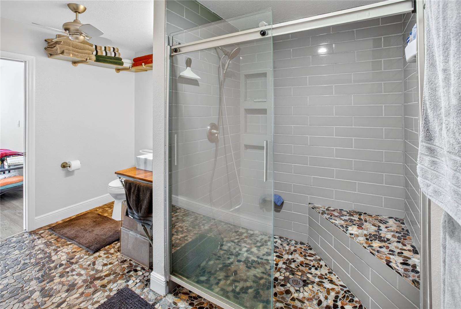 10627 MCINTOSH RD, THONOTOSASSA, FL, 33592