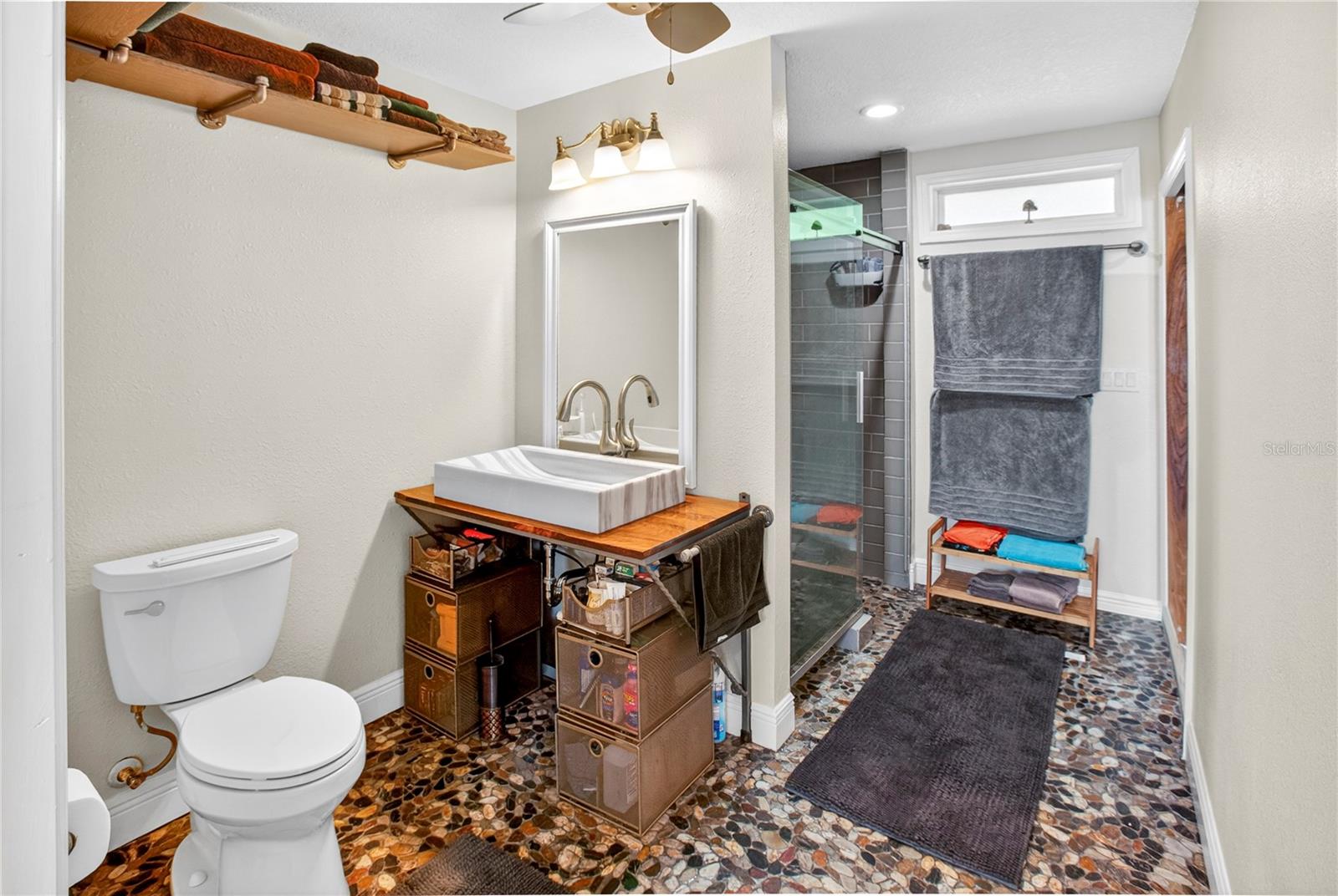 10627 MCINTOSH RD, THONOTOSASSA, FL, 33592