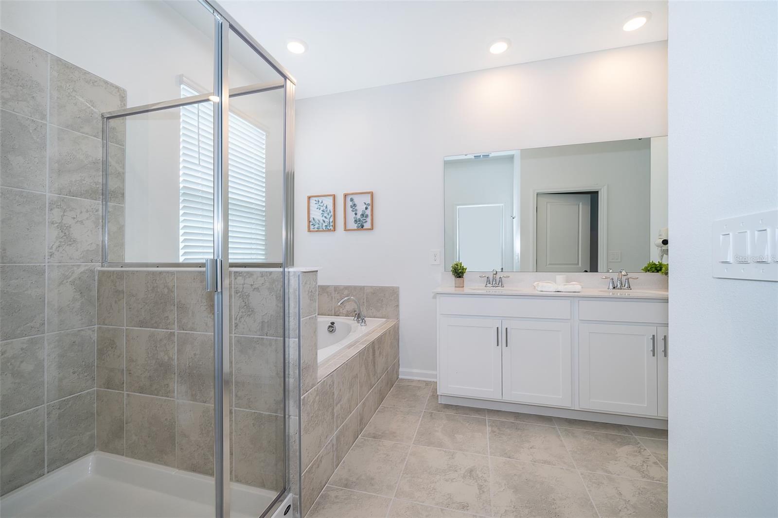 8861 CABOT CLIFFS DR #104, DAVENPORT, FL, 33896