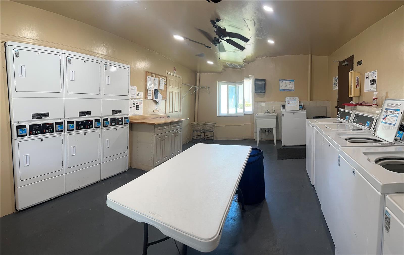 4215 E BAY DR #1707A, CLEARWATER, FL, 33764