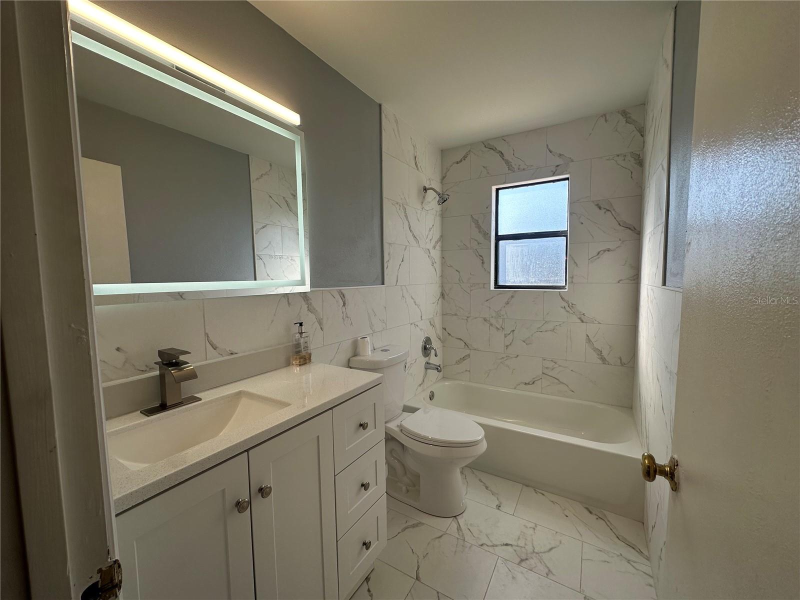 7846 SNOWBERRY CIR, ORLANDO, FL, 32819