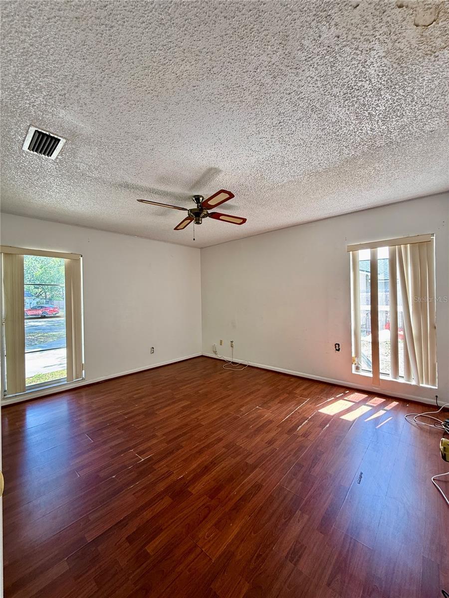 7314 WOODHALL CT, TAMPA, FL, 33634