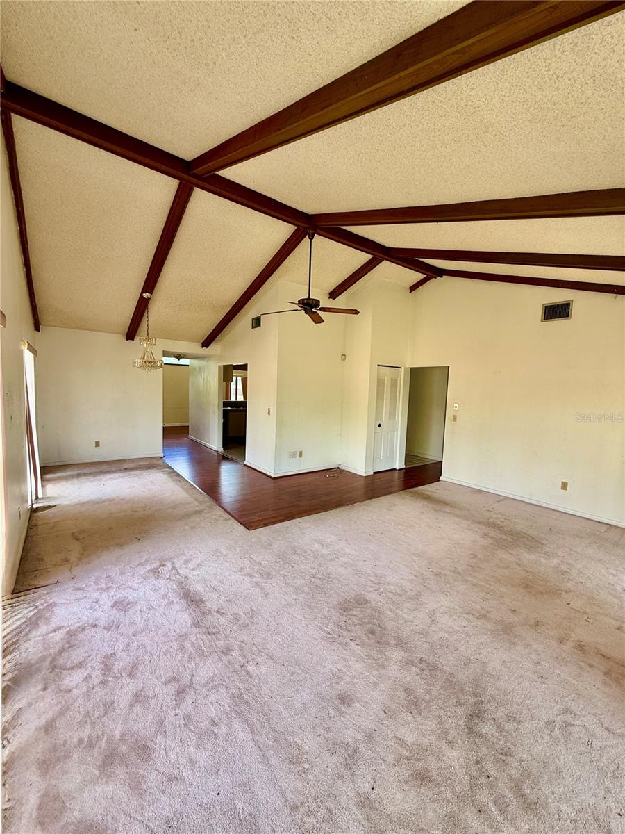 7314 WOODHALL CT, TAMPA, FL, 33634