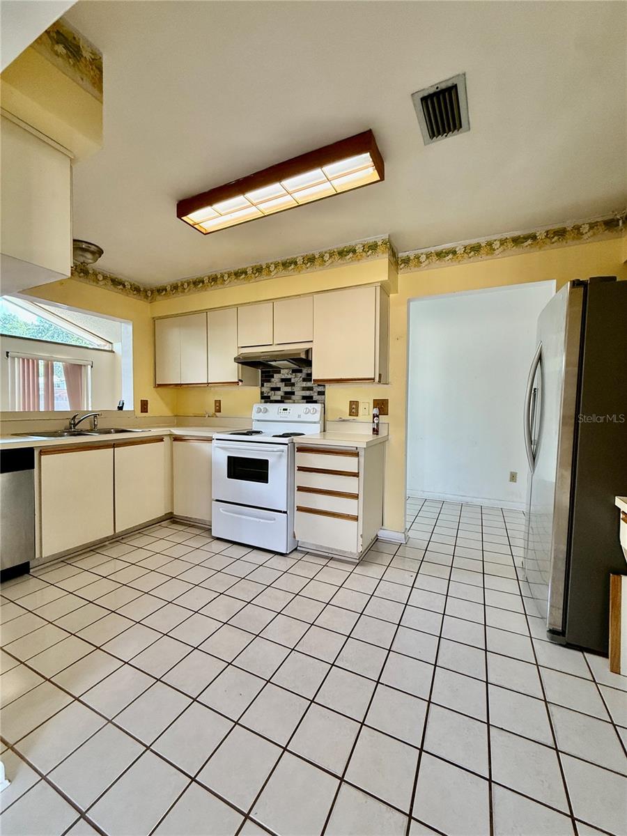 7314 WOODHALL CT, TAMPA, FL, 33634