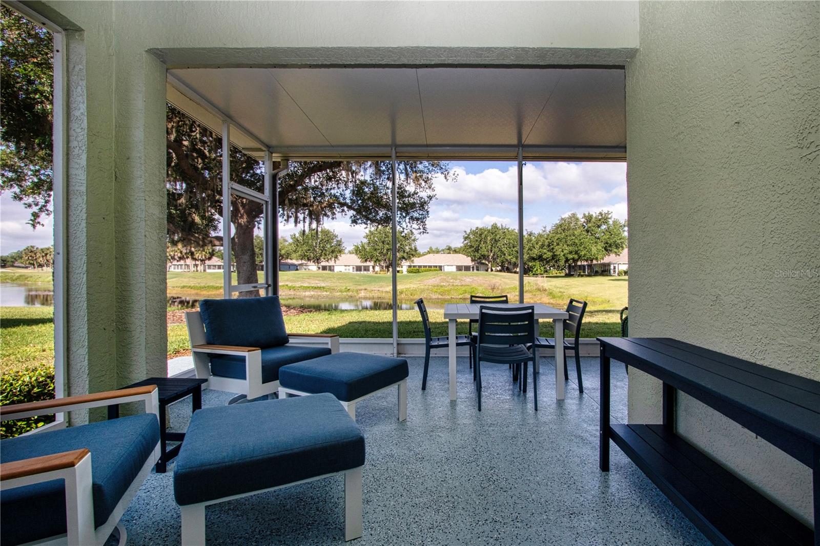 1205 HUNTINGTON GREENS DR, SUN CITY CENTER, FL, 33573