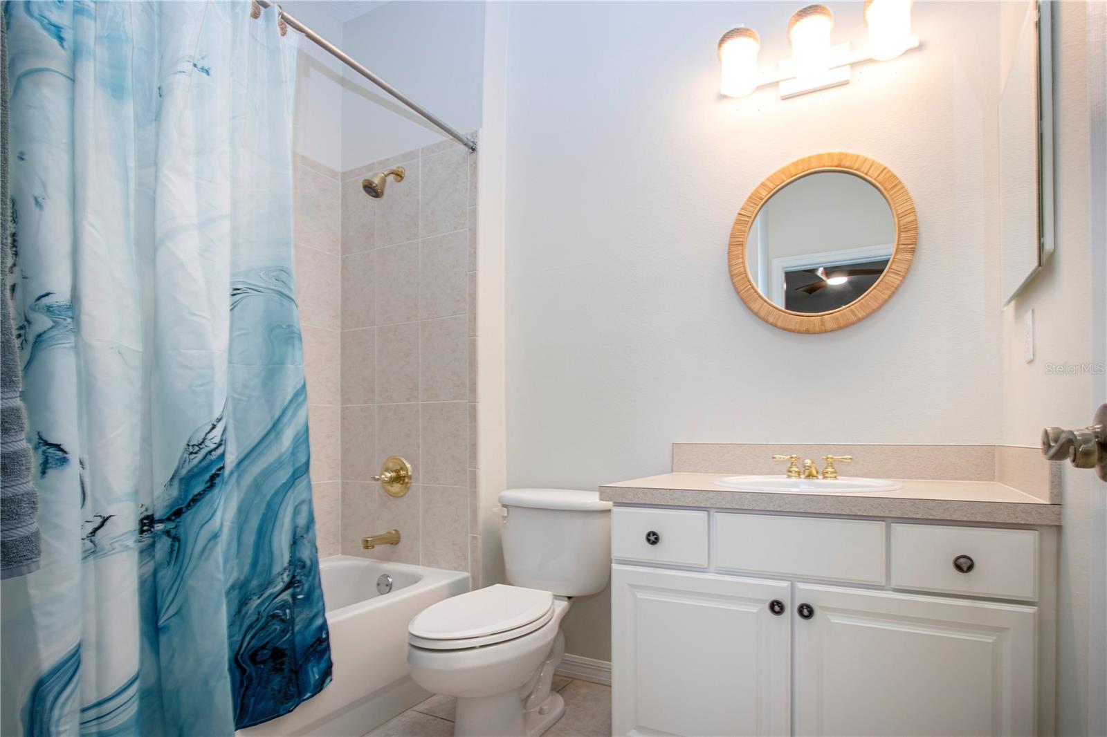 1205 HUNTINGTON GREENS DR, SUN CITY CENTER, FL, 33573