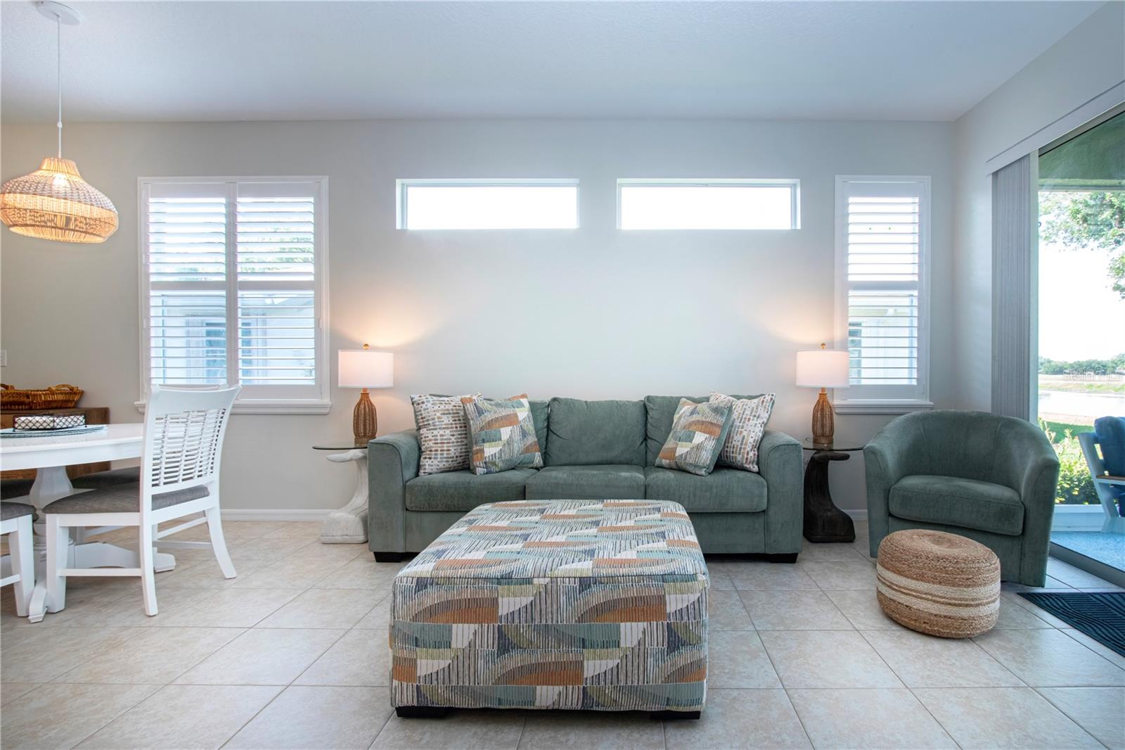 1205 HUNTINGTON GREENS DR, SUN CITY CENTER, FL, 33573