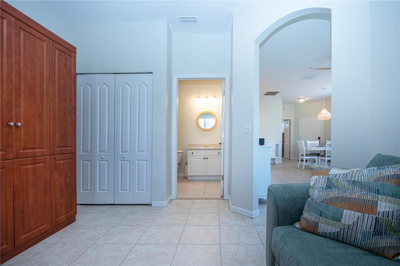 1205 HUNTINGTON GREENS DR, SUN CITY CENTER, FL, 33573