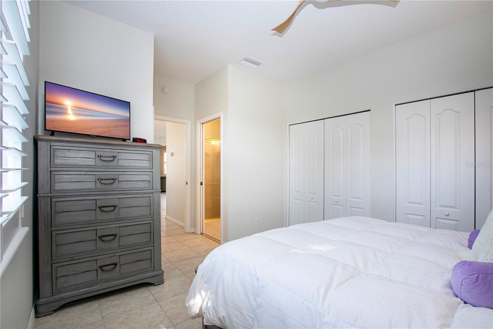 1205 HUNTINGTON GREENS DR, SUN CITY CENTER, FL, 33573