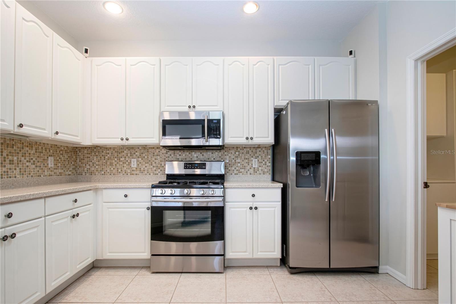 1205 HUNTINGTON GREENS DR, SUN CITY CENTER, FL, 33573