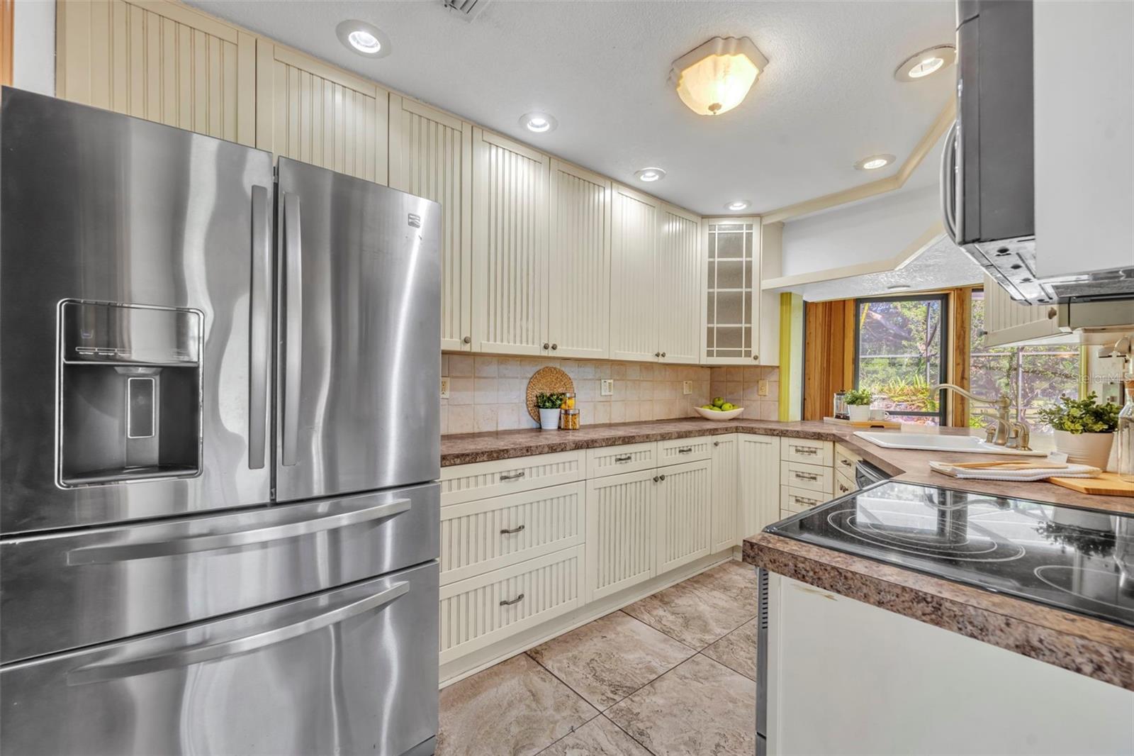 495 1ST ST, GENEVA, FL, 32732