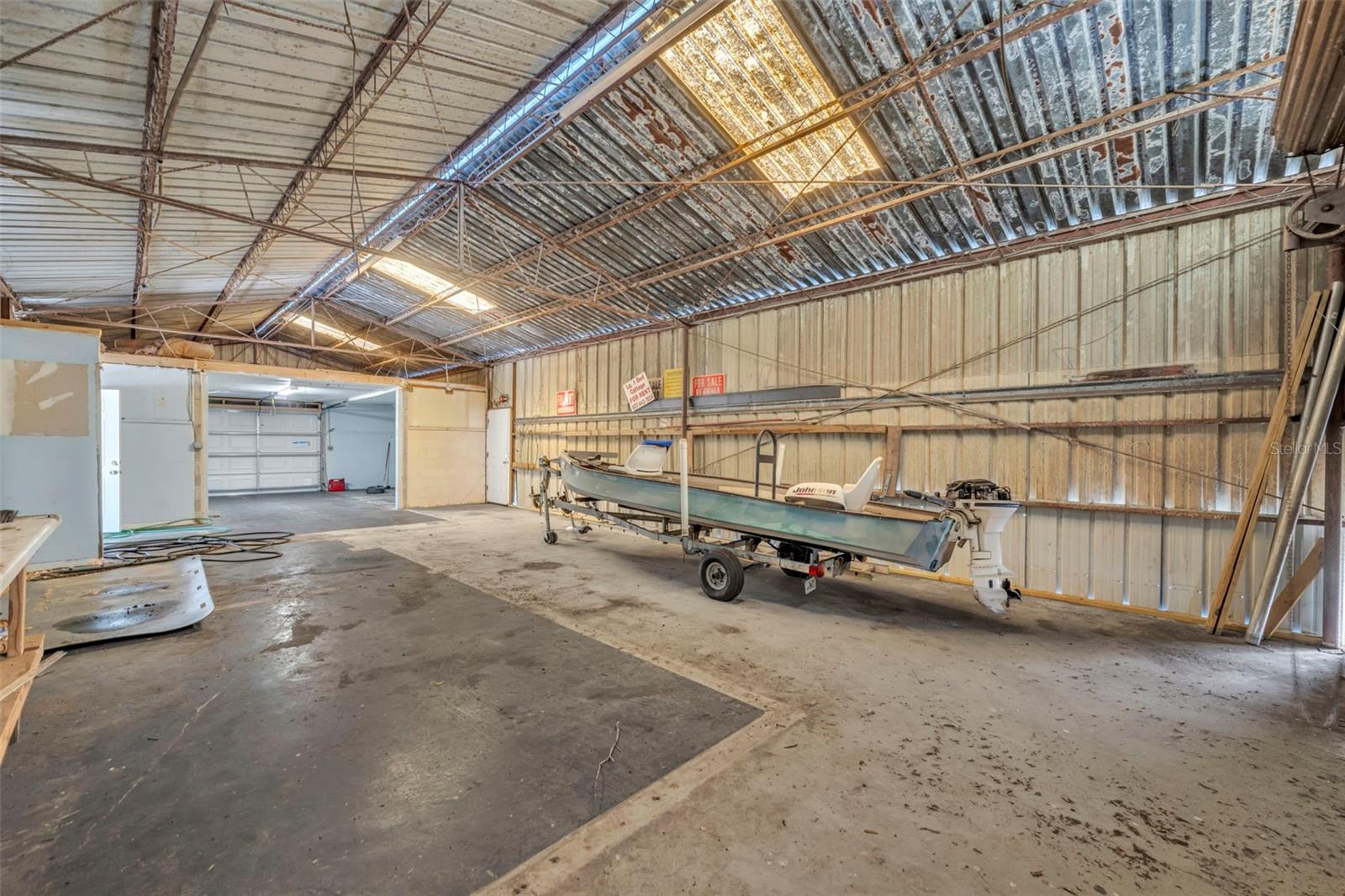 495 1ST ST, GENEVA, FL, 32732