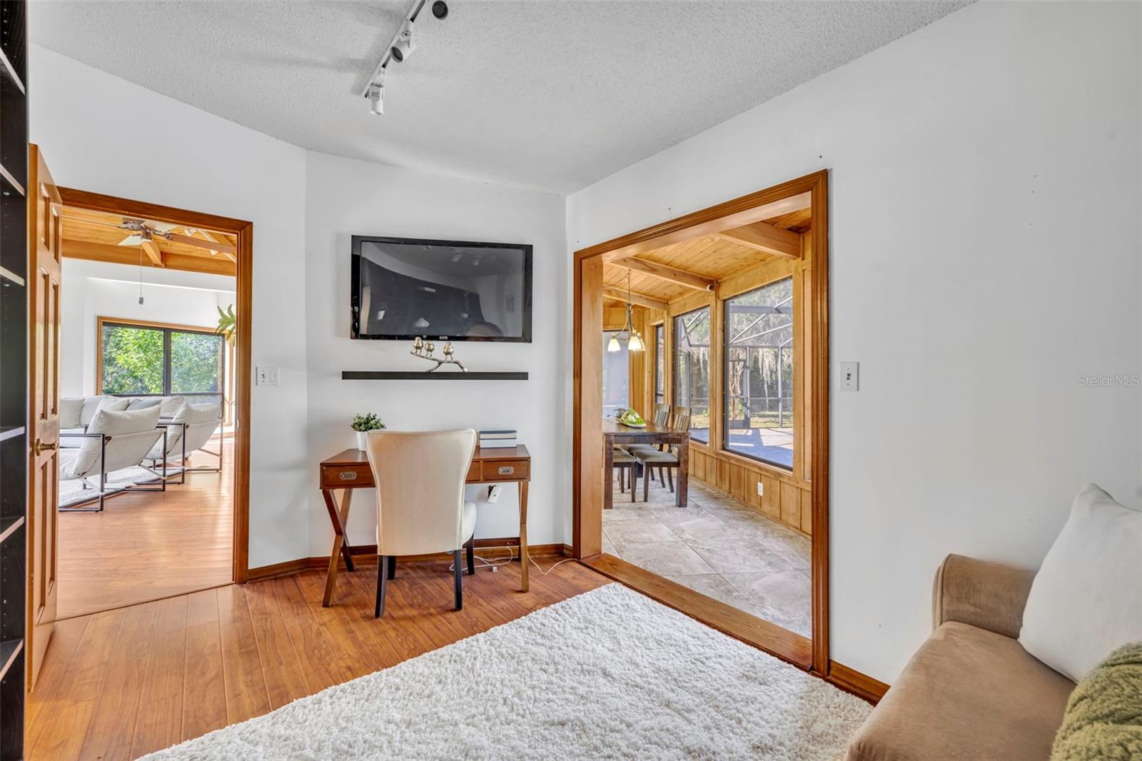 495 1ST ST, GENEVA, FL, 32732
